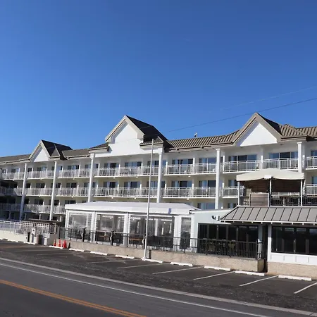 Montreal Beach Resort-3